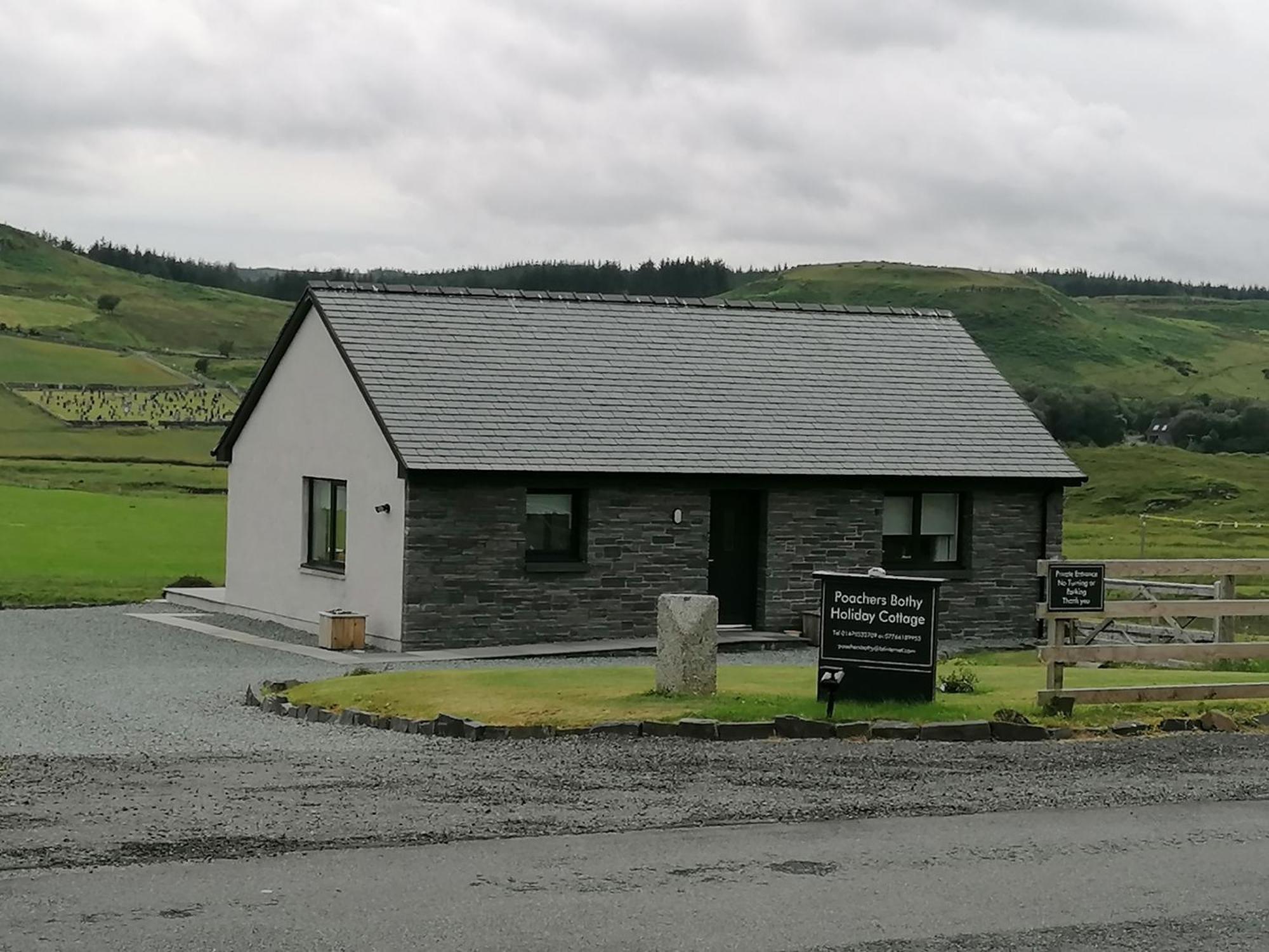 Poachers Bothy Skeabost Bagian luar foto