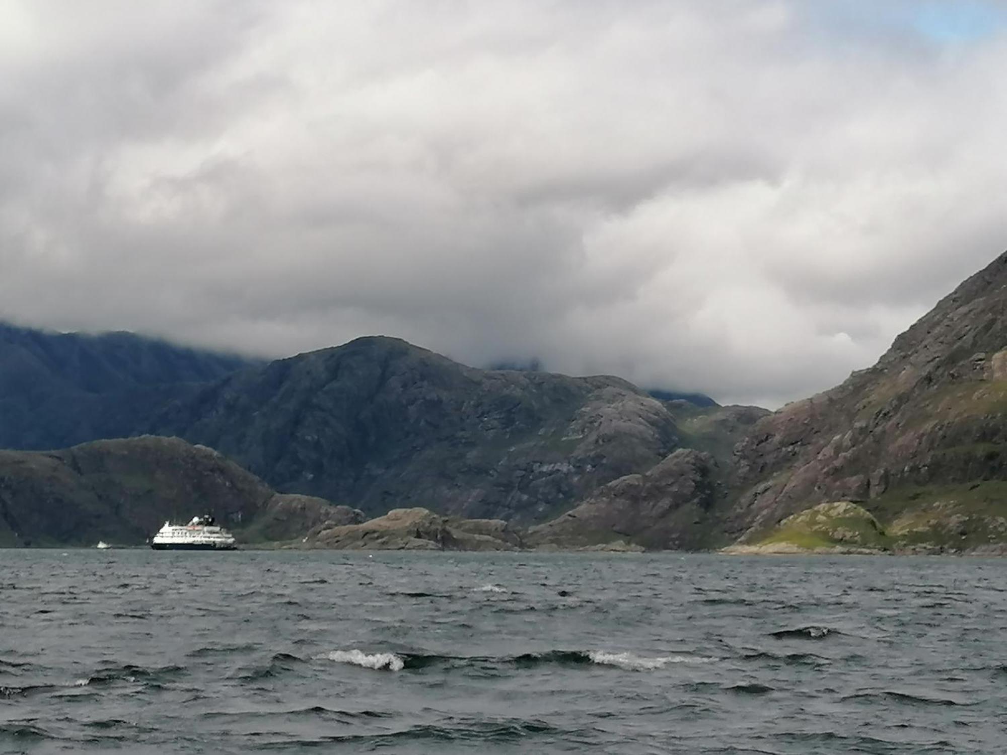 Poachers Bothy Skeabost Bagian luar foto
